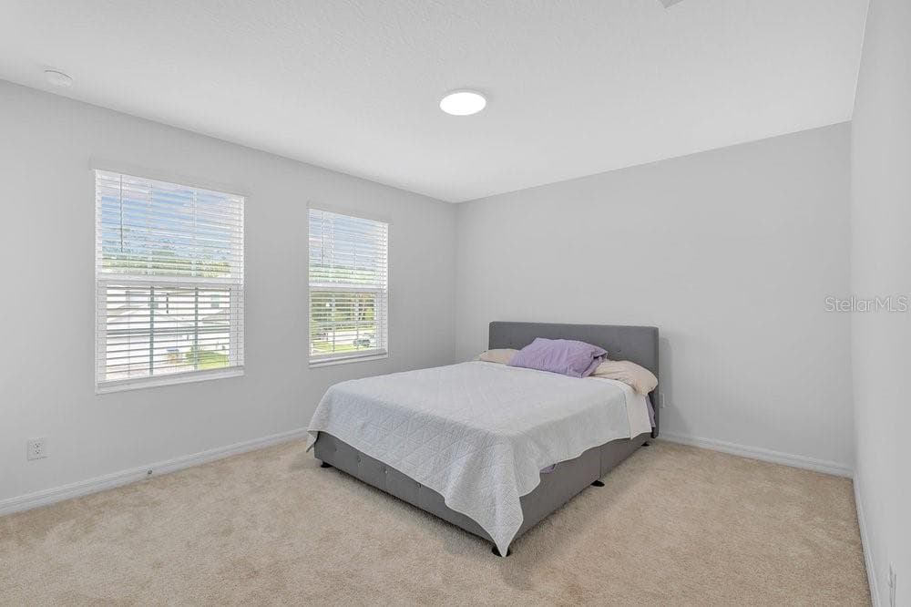 Single Family Residence at 5244 ROYAL POINT AVE, KISSIMMEE, photo 19 of 33