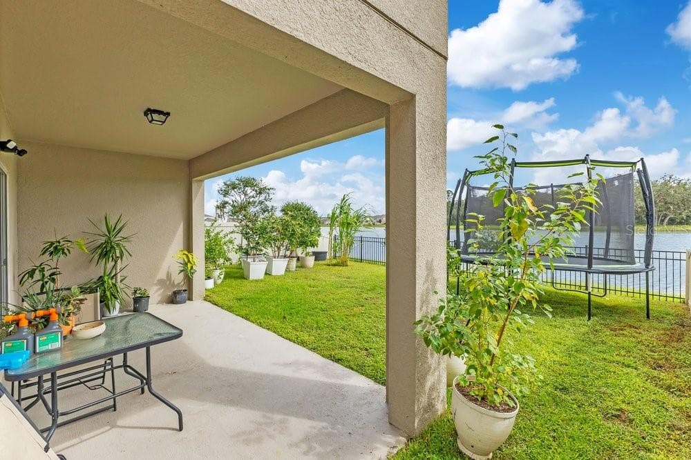 Single Family Residence at 5244 ROYAL POINT AVE, KISSIMMEE, photo 24 of 33