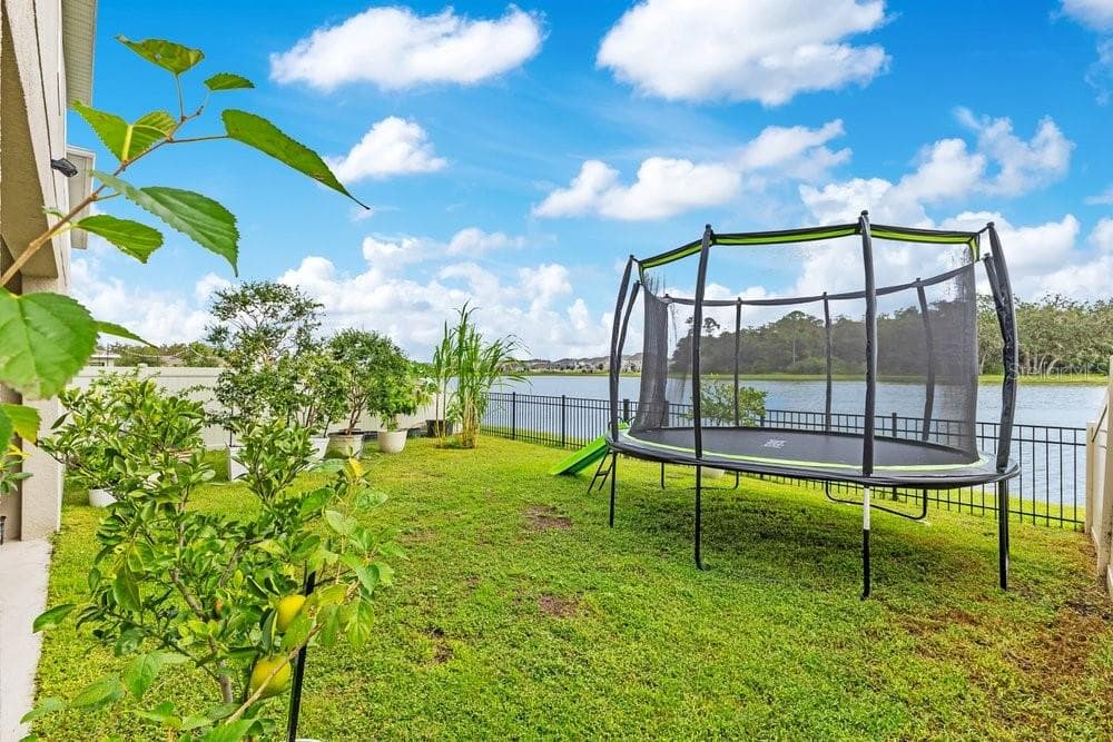 Single Family Residence at 5244 ROYAL POINT AVE, KISSIMMEE, photo 26 of 33