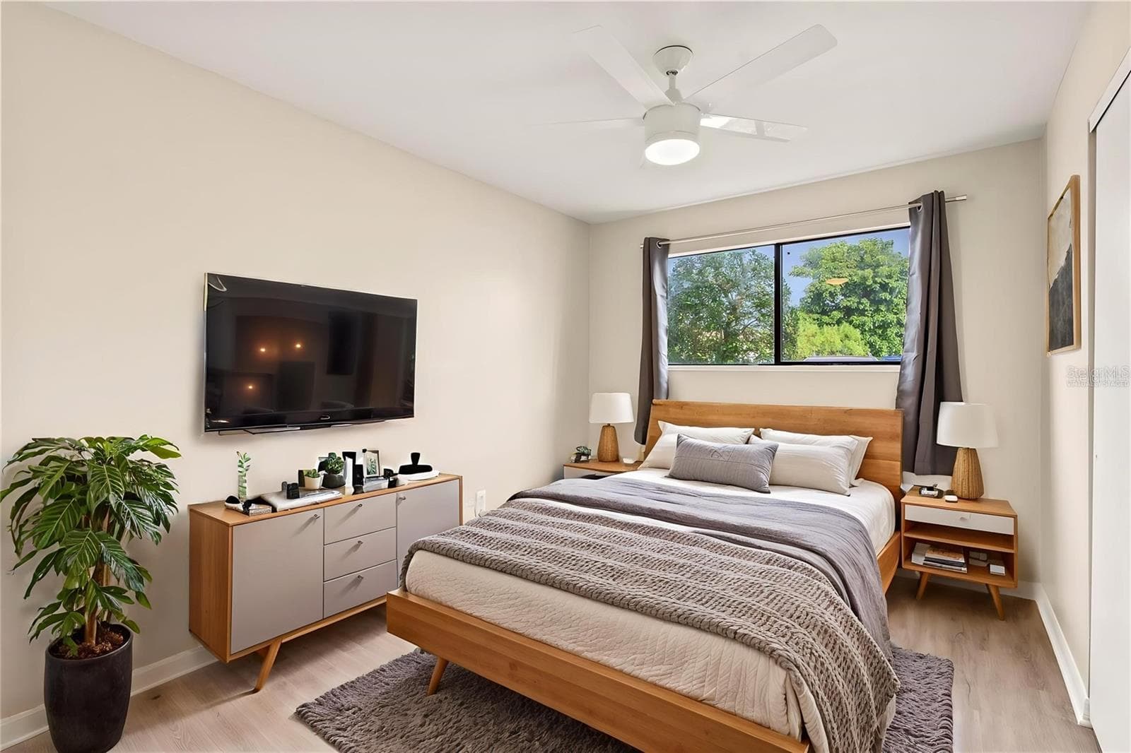 Virtually Staged - 6033 34TH ST W #83, BRADENTON
