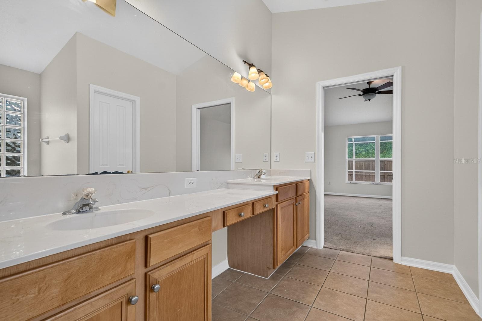 Primary Bathroom - 10527 SAN TRAVASO DR, TAMPA