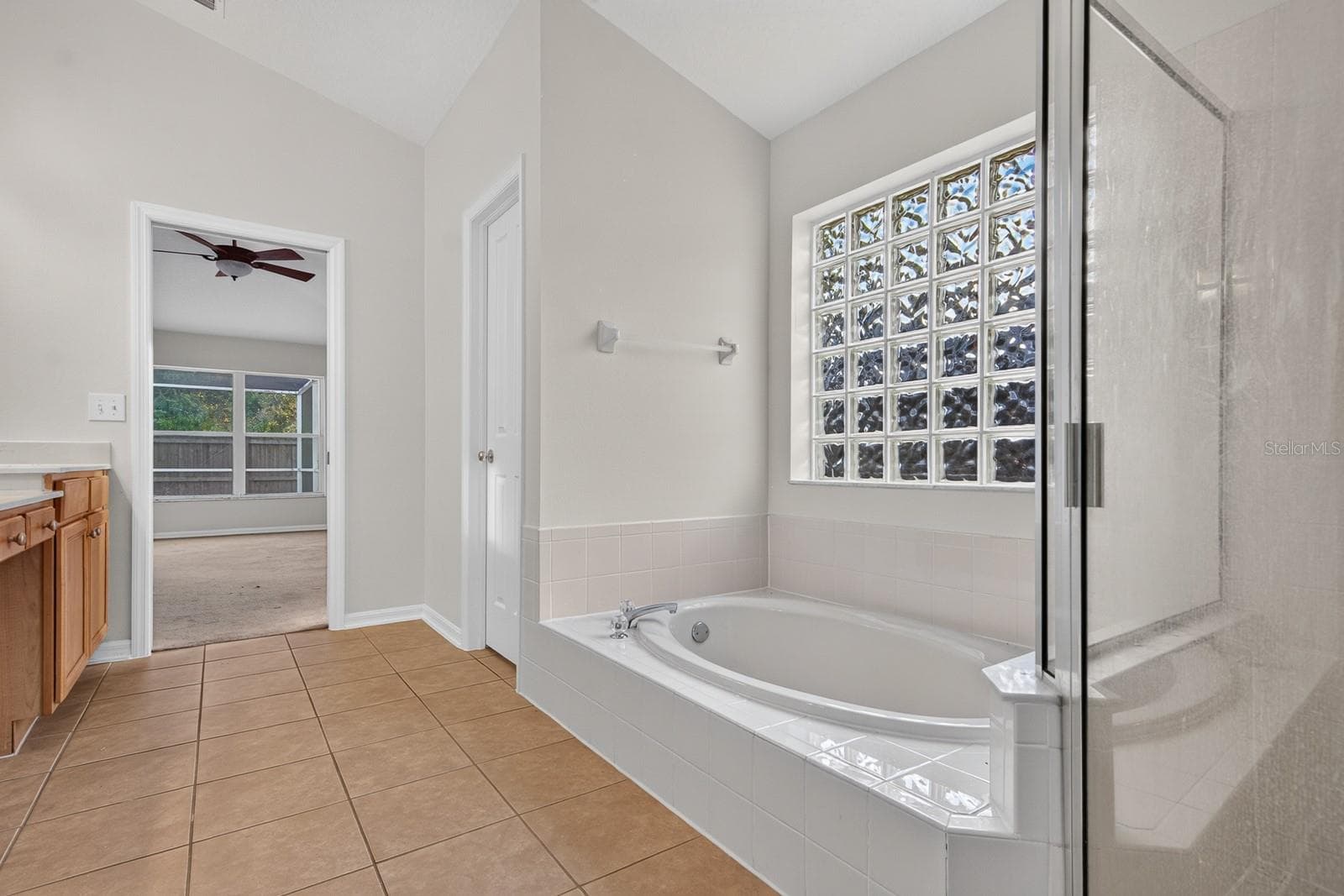 Primary Bathroom - 10527 SAN TRAVASO DR, TAMPA
