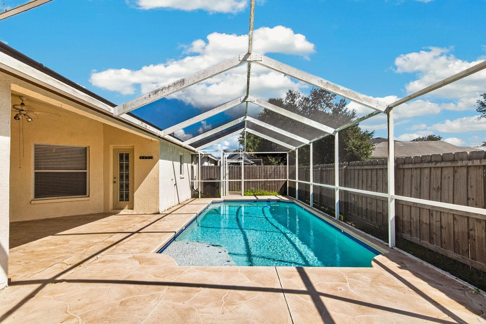 Patio/Pool - 10527 SAN TRAVASO DR, TAMPA