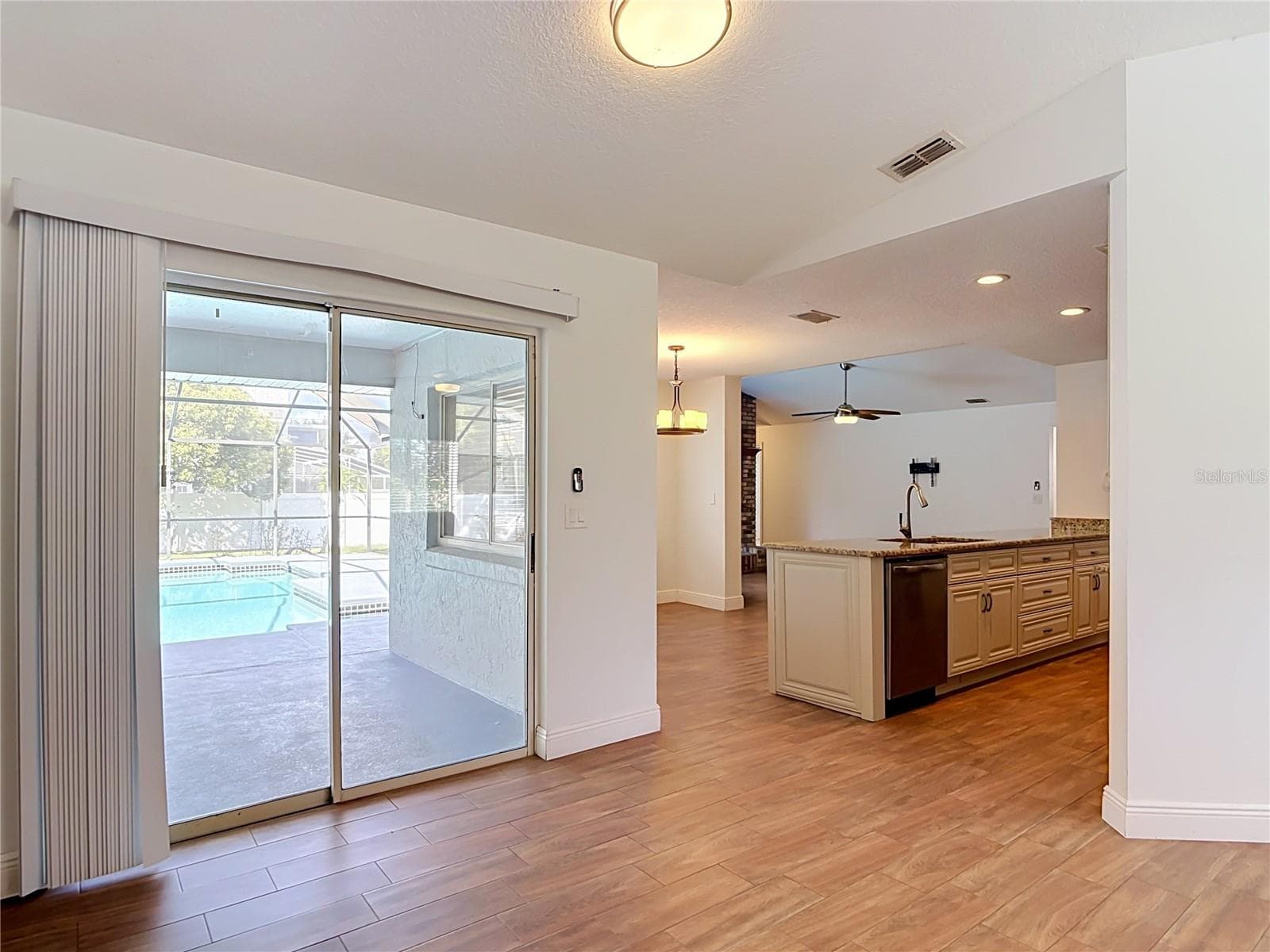 Single Family Residence at 510 BROKENSHIRE DR, DEBARY, photo 25 of 67