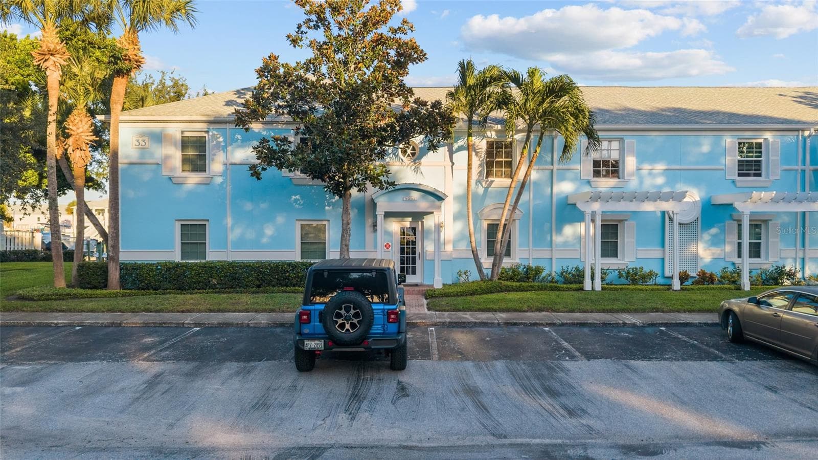 Condominium at 5202 BEACH DR SE #D, ST PETERSBURG, photo 3 of 76