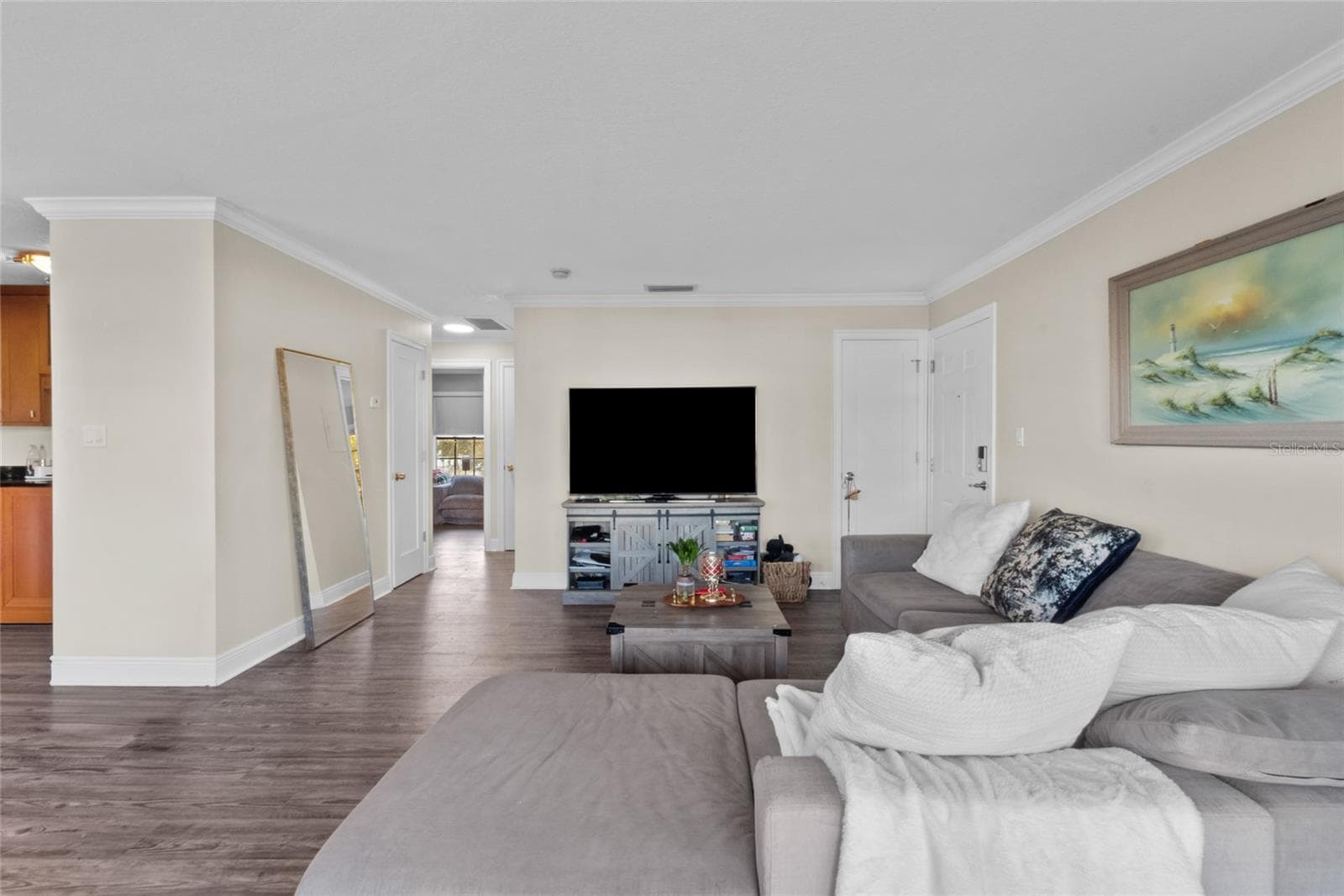 Condominium at 5202 BEACH DR SE #D, ST PETERSBURG, photo 6 of 76