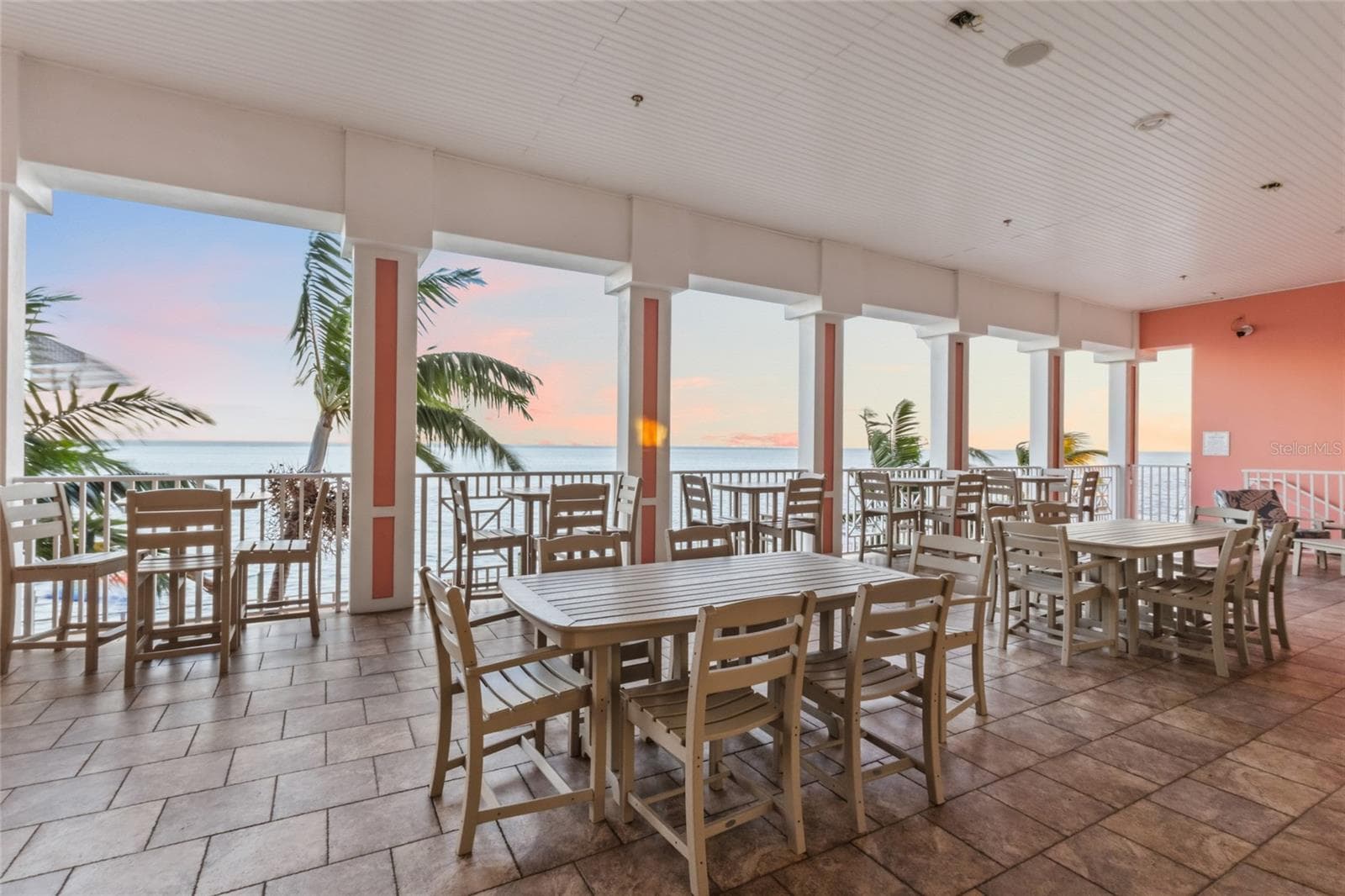Condominium at 5202 BEACH DR SE #D, ST PETERSBURG, photo 43 of 76
