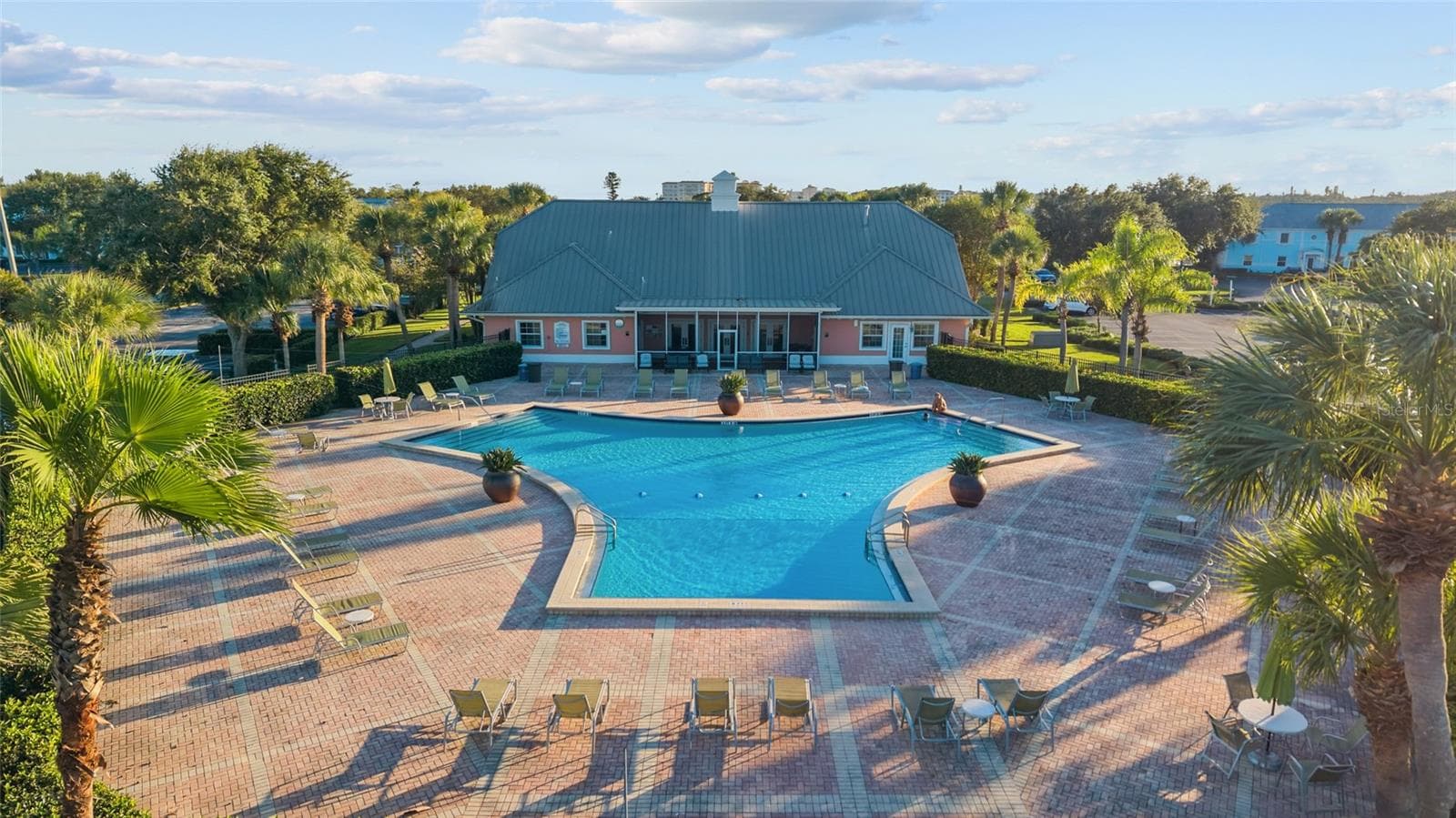 Condominium at 5202 BEACH DR SE #D, ST PETERSBURG, photo 58 of 76