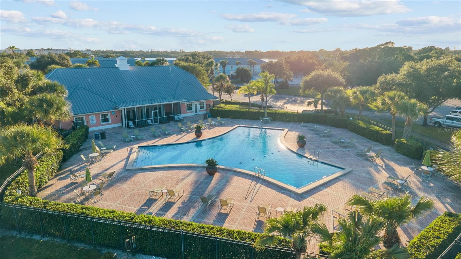 Condominium at 5202 BEACH DR SE #D, ST PETERSBURG, photo 59 of 76