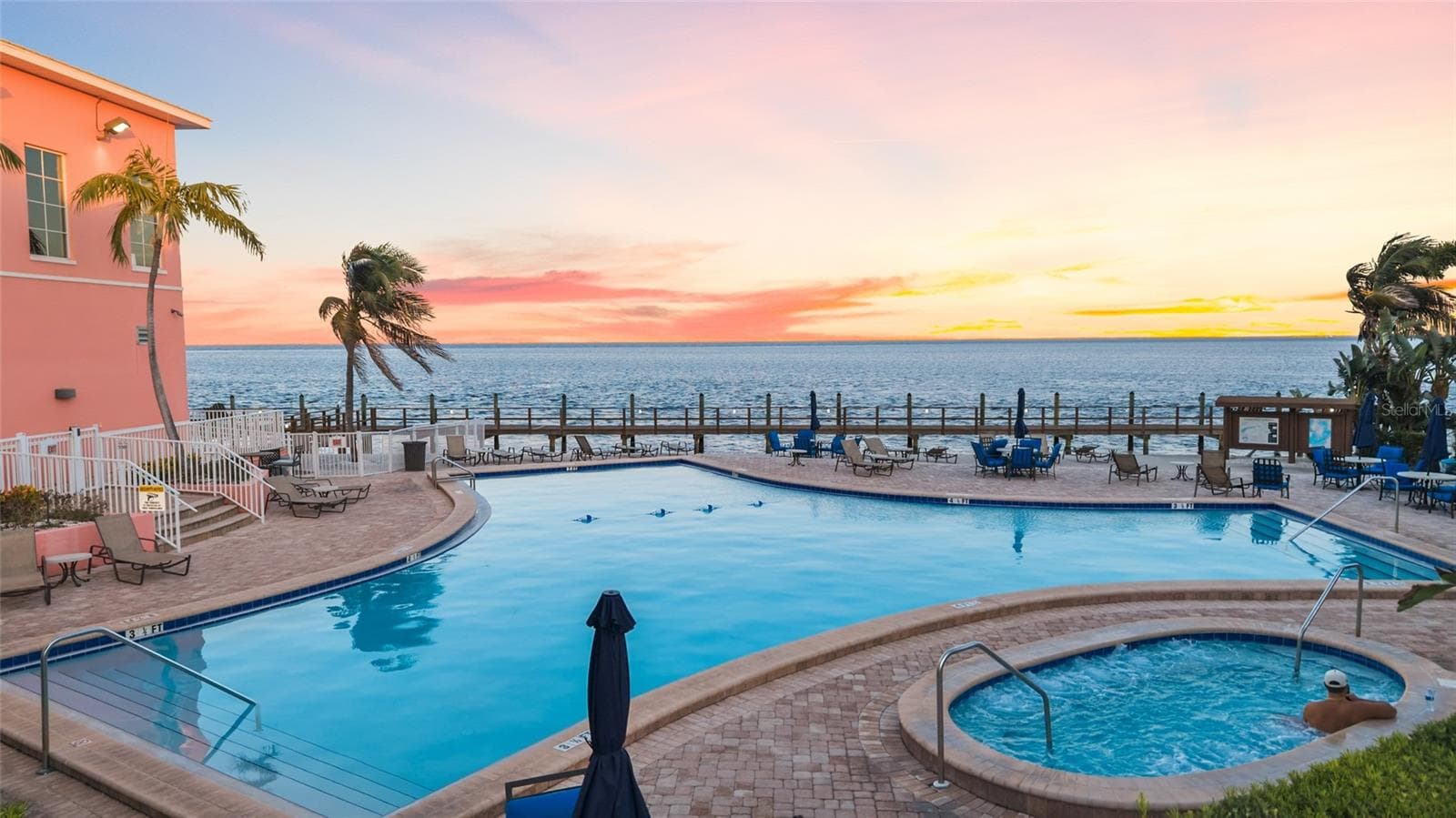 Condominium at 5202 BEACH DR SE #D, ST PETERSBURG, photo 62 of 76