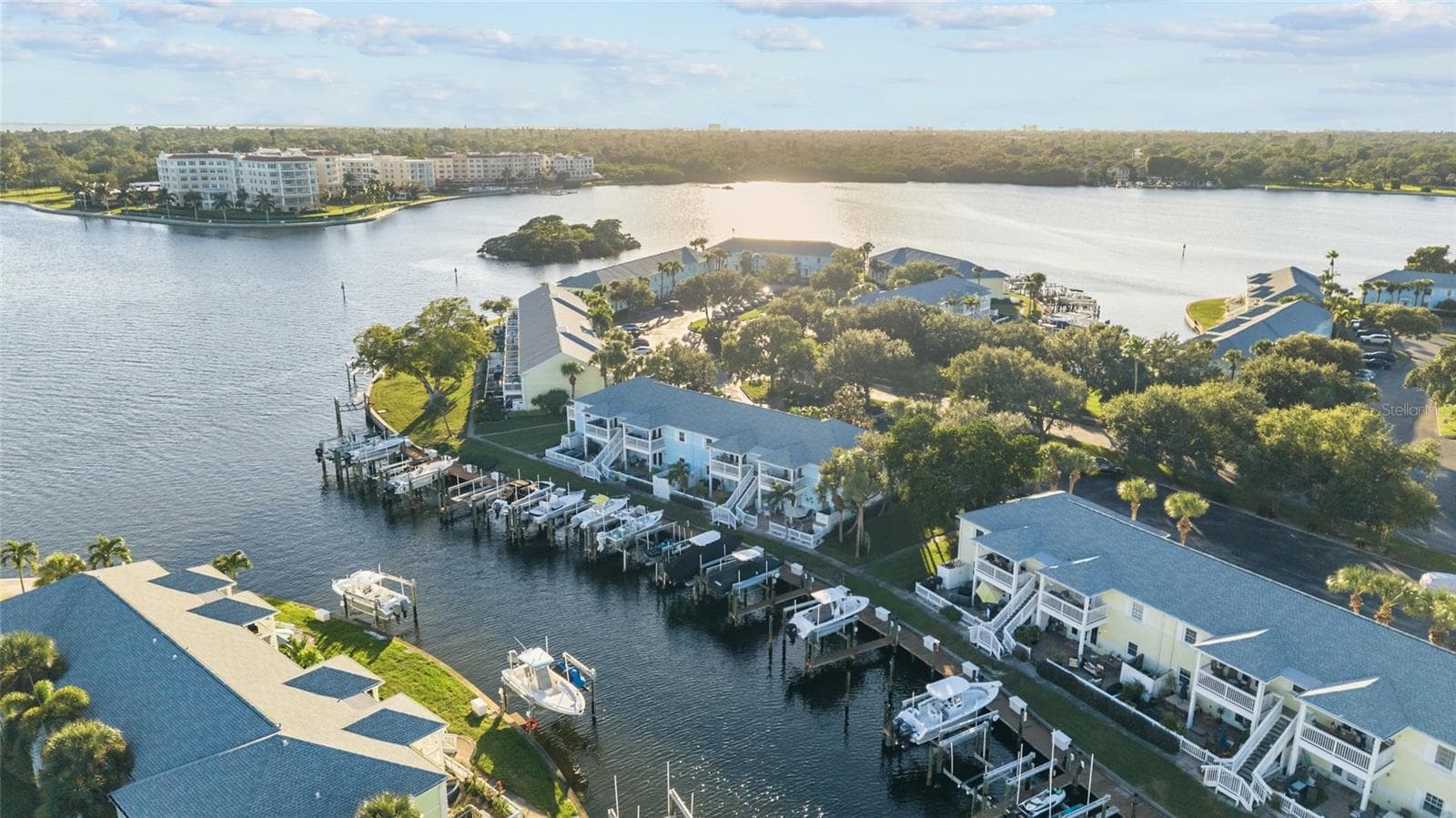Condominium at 5202 BEACH DR SE #D, ST PETERSBURG, photo 68 of 76