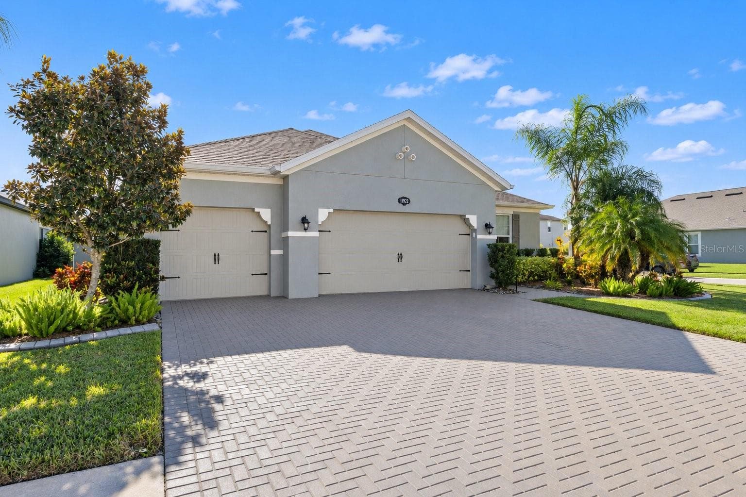 Single Family Residence at 18922 ROSEATE DR, LUTZ, photo 2 of 44