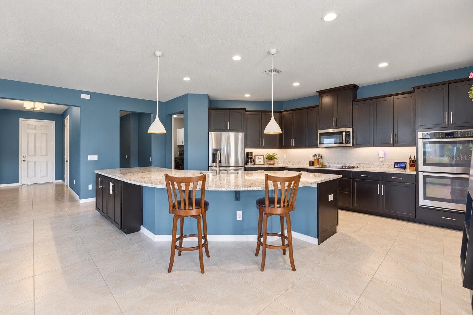 Single Family Residence at 18922 ROSEATE DR, LUTZ, photo 6 of 44