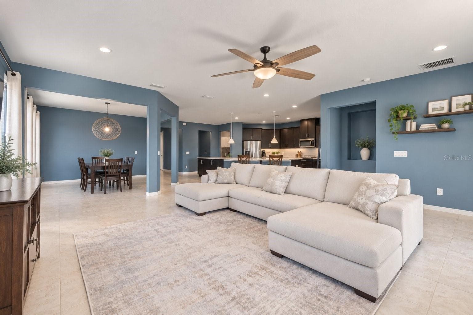 Single Family Residence at 18922 ROSEATE DR, LUTZ, photo 17 of 44