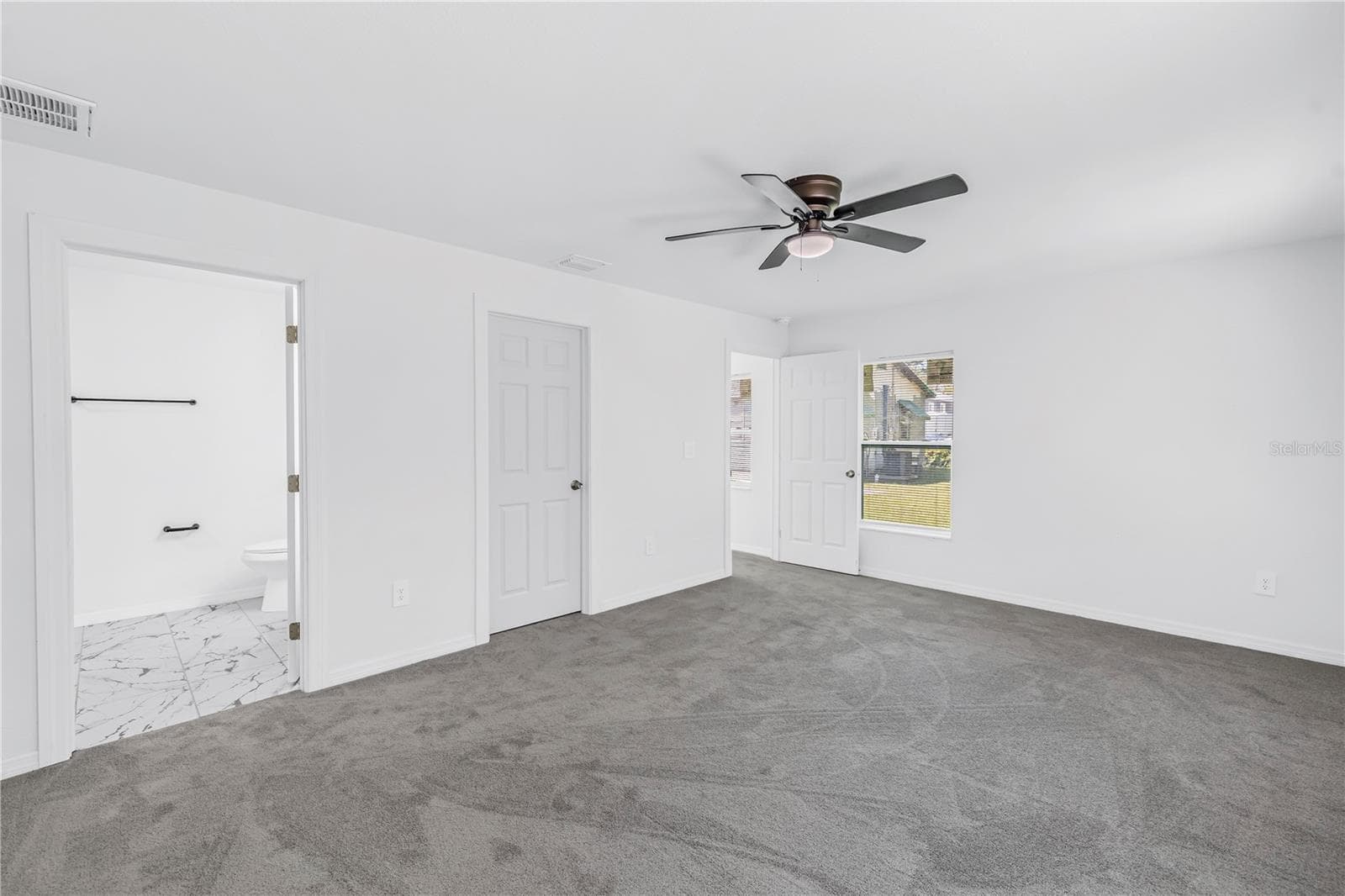 Single Family Residence at 835 QUEENSBORO AVE S, ST PETERSBURG, photo 31 of 33