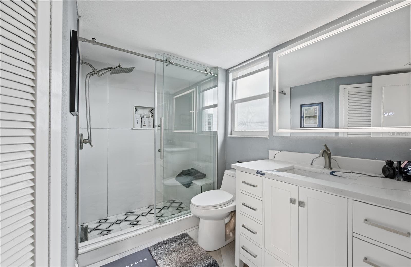 Condominium at 700 BEACH DR NE #701, ST PETERSBURG, photo 27 of 57