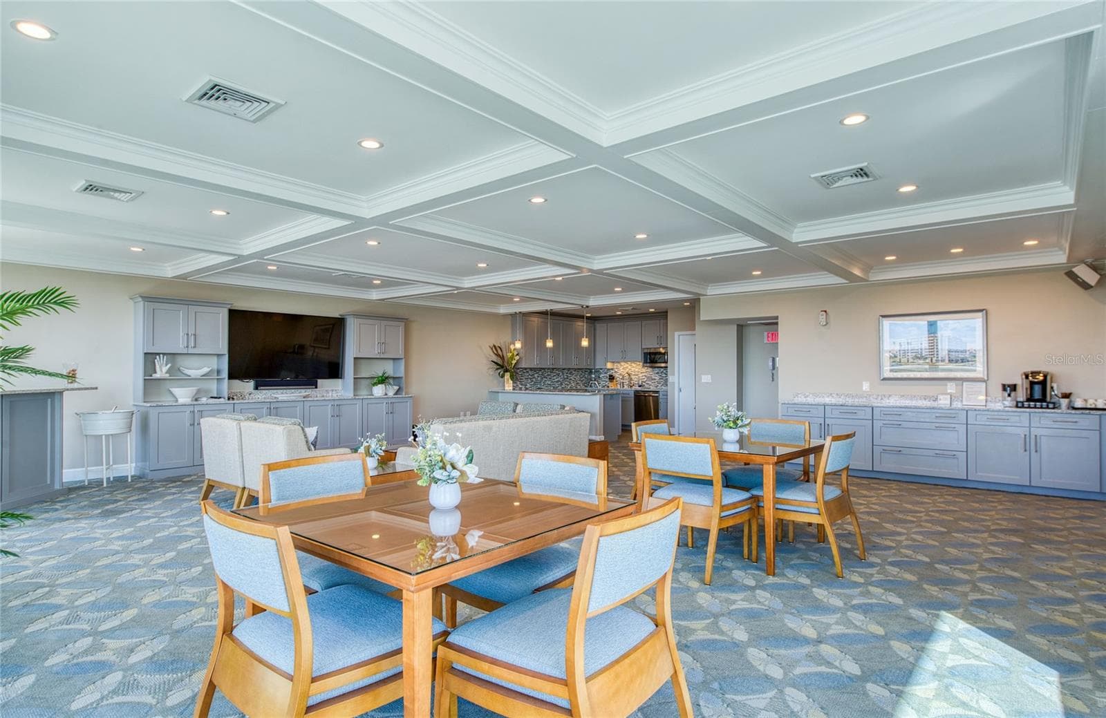 Condominium at 700 BEACH DR NE #701, ST PETERSBURG, photo 38 of 57