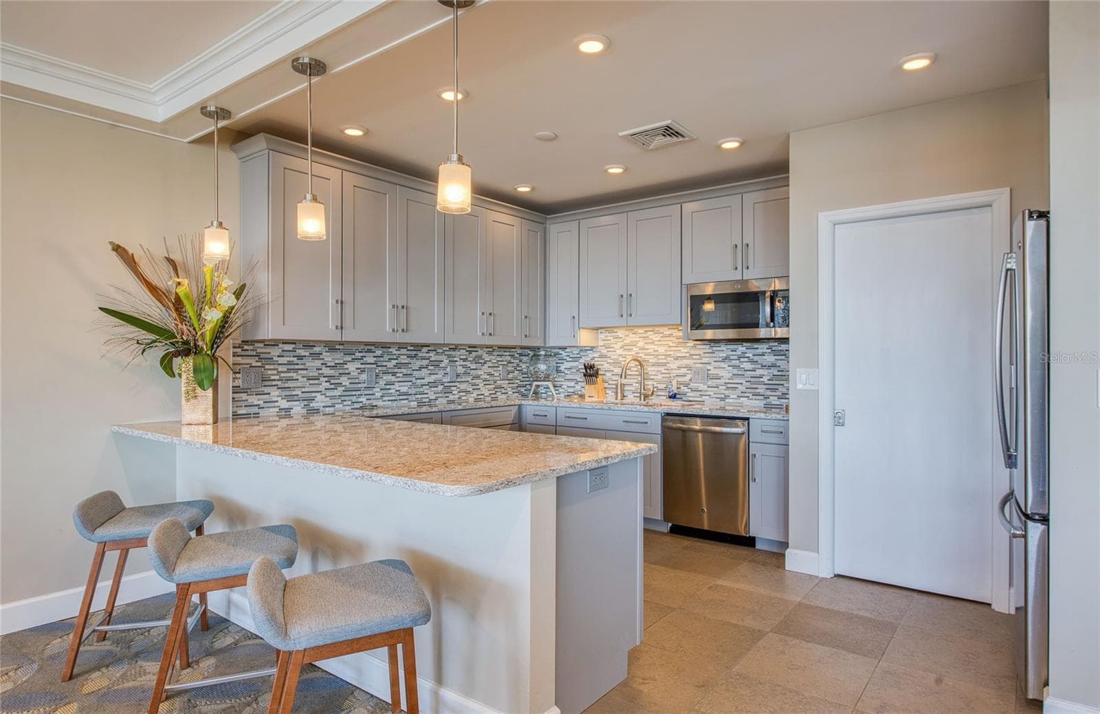 Condominium at 700 BEACH DR NE #701, ST PETERSBURG, photo 40 of 57