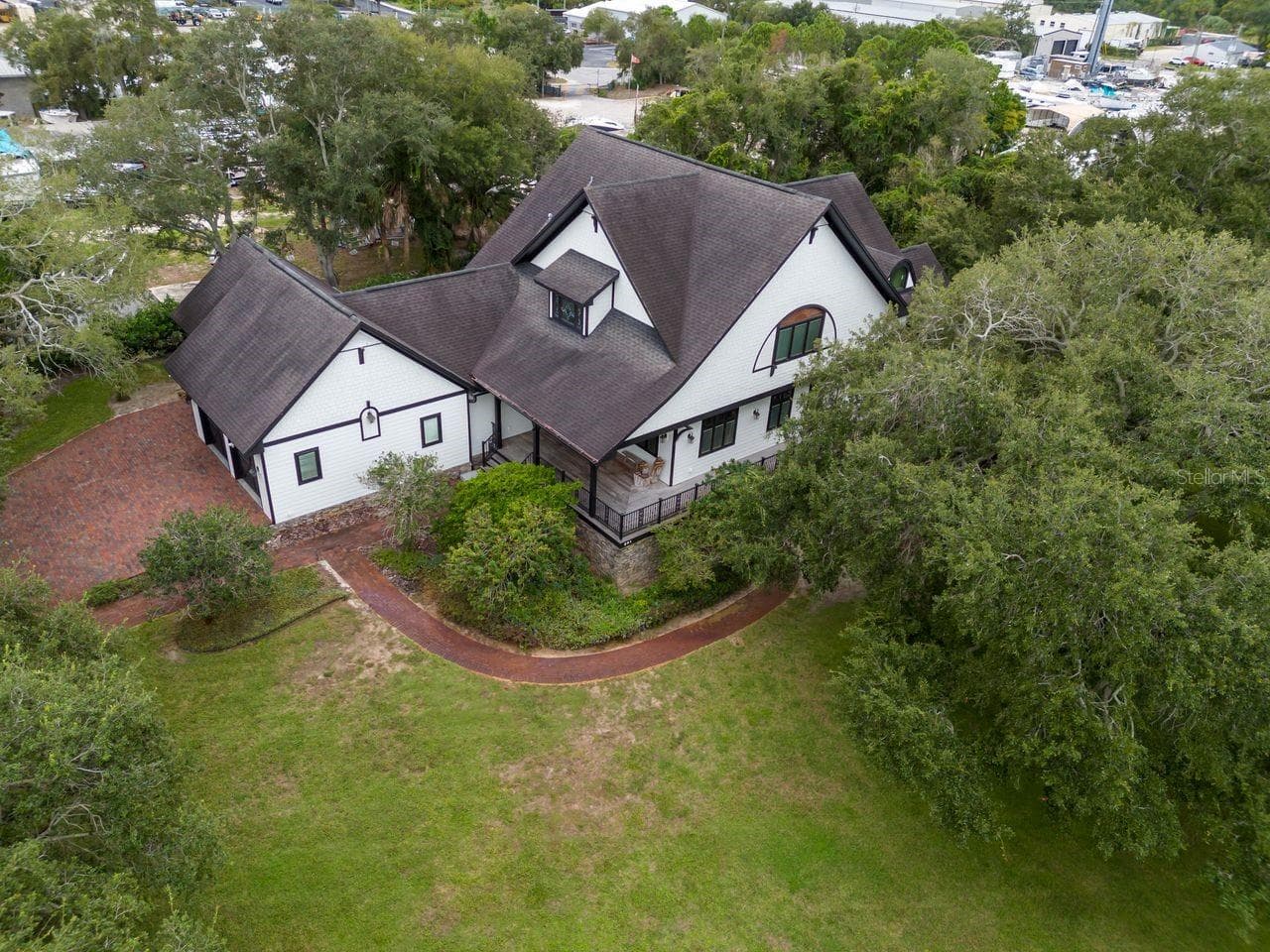 Single Family Residence at 201 OLD OAK LN, PALM HARBOR, photo 13 of 74
