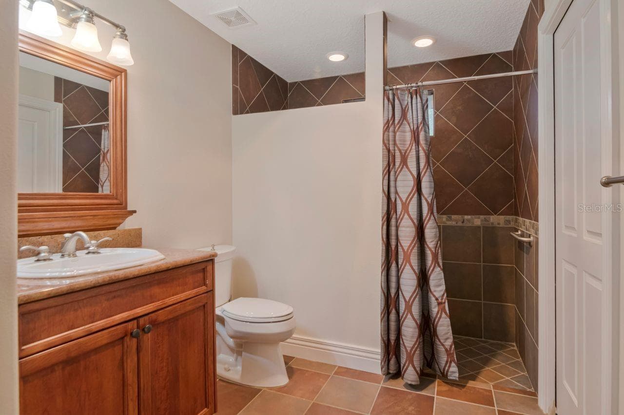 Single Family Residence at 201 OLD OAK LN, PALM HARBOR, photo 58 of 74