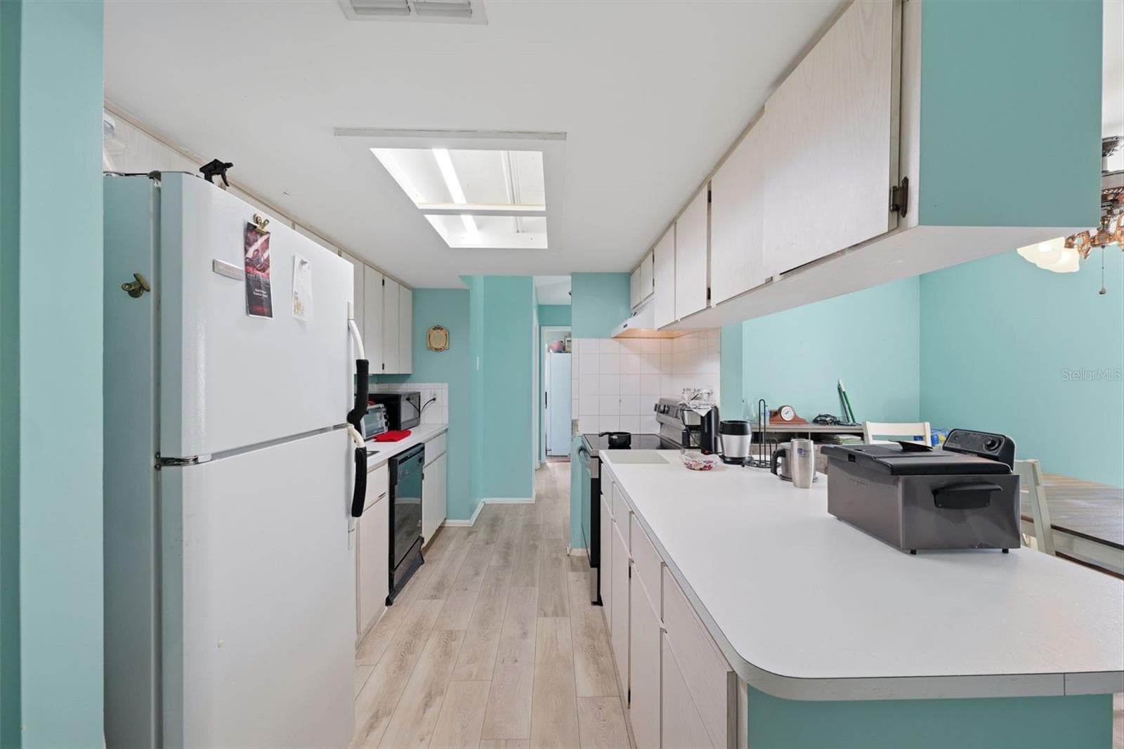 Kitchen - 10360 GOLDEN AVE, WEEKI WACHEE