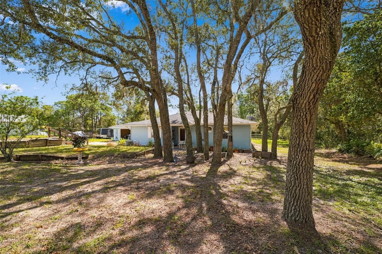 Front View - 10360 GOLDEN AVE, WEEKI WACHEE