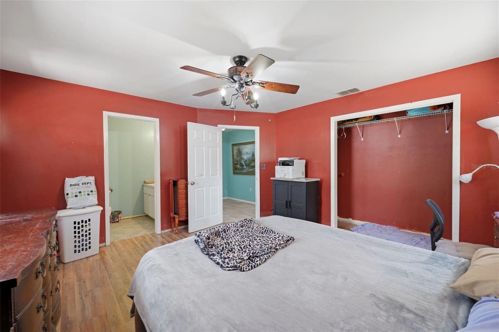 Primary Bedroom - 10360 GOLDEN AVE, WEEKI WACHEE