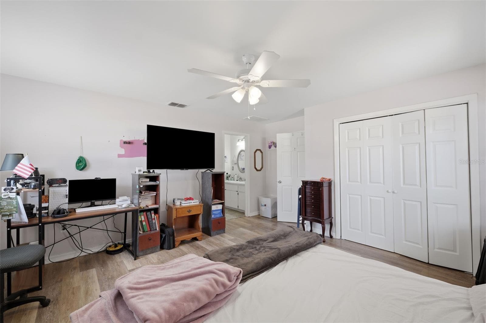 Bedroom 2 - 10360 GOLDEN AVE, WEEKI WACHEE