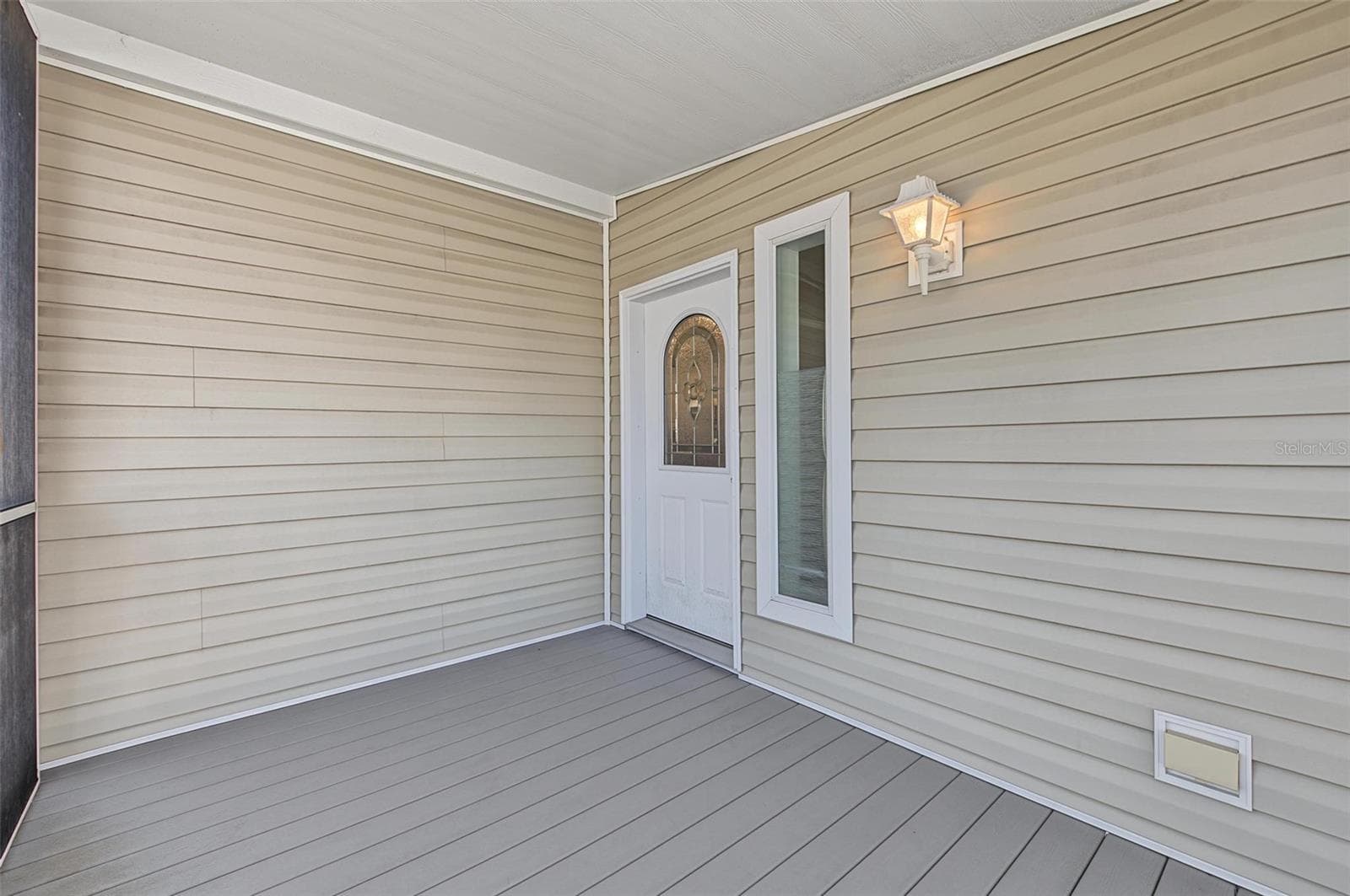 Front porch - 20000 US HIGHWAY 19 N #705, CLEARWATER