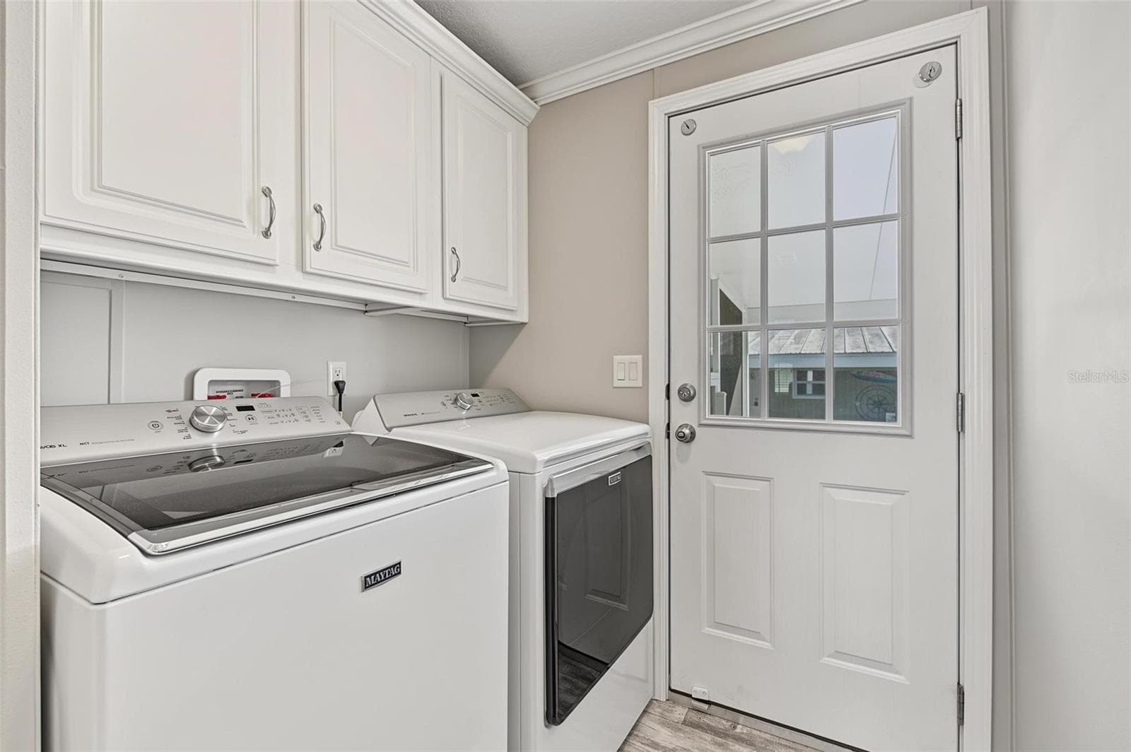 Enclosed laundry room - 20000 US HIGHWAY 19 N #705, CLEARWATER