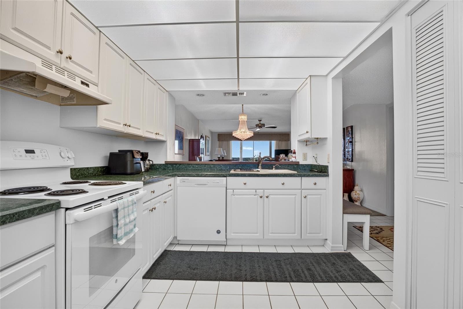 Condominium at 1776 6TH ST NW #702, WINTER HAVEN, photo 8 of 45