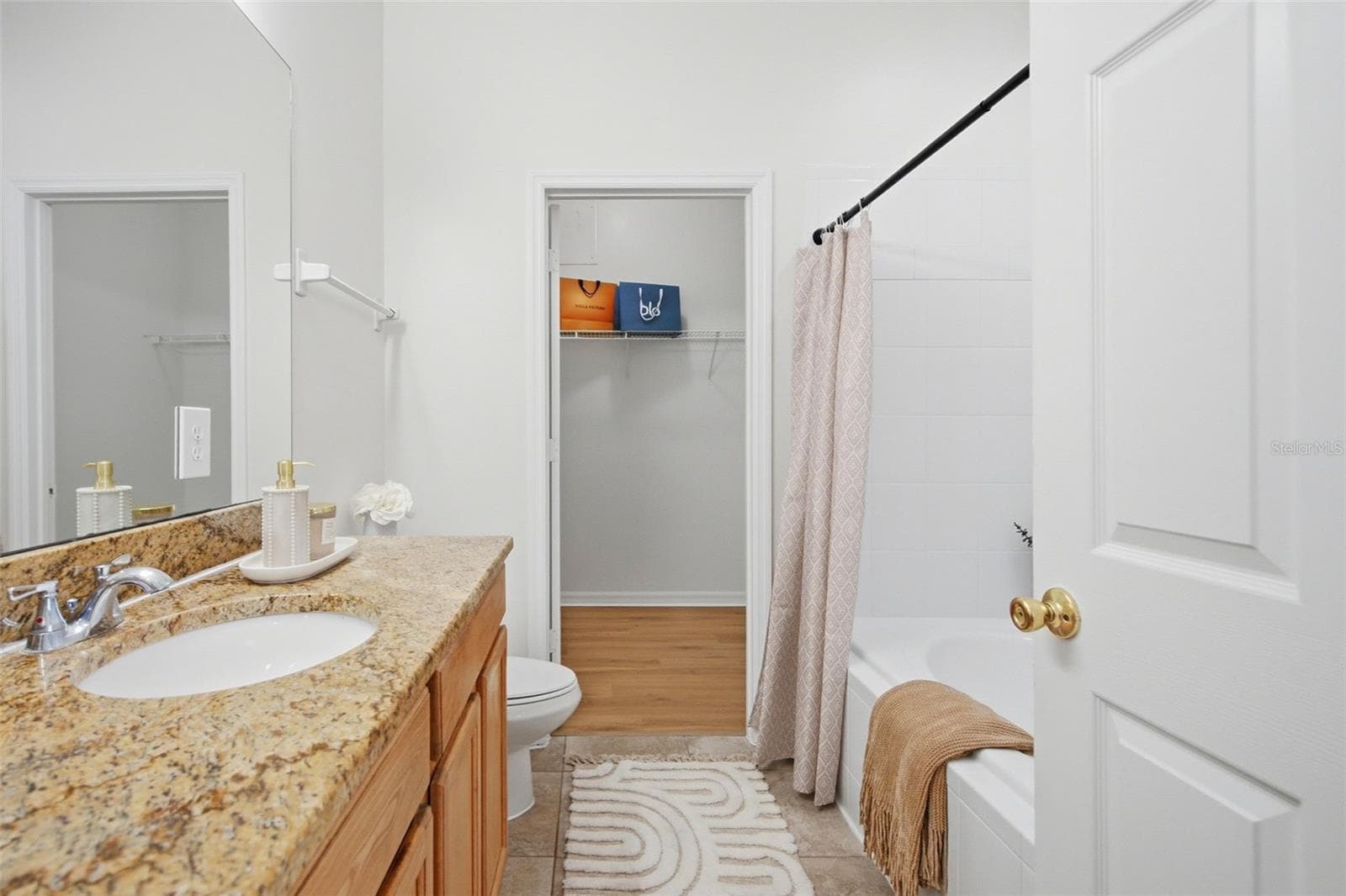 Townhouse at 14500 BRIDGEWATER CROSSINGS BLVD, WINDERMERE, photo 14 of 45
