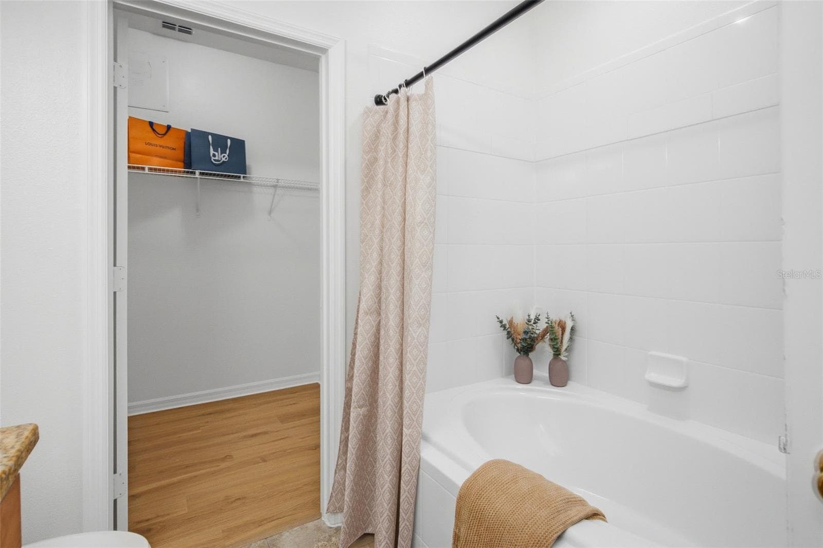 Townhouse at 14500 BRIDGEWATER CROSSINGS BLVD, WINDERMERE, photo 15 of 45