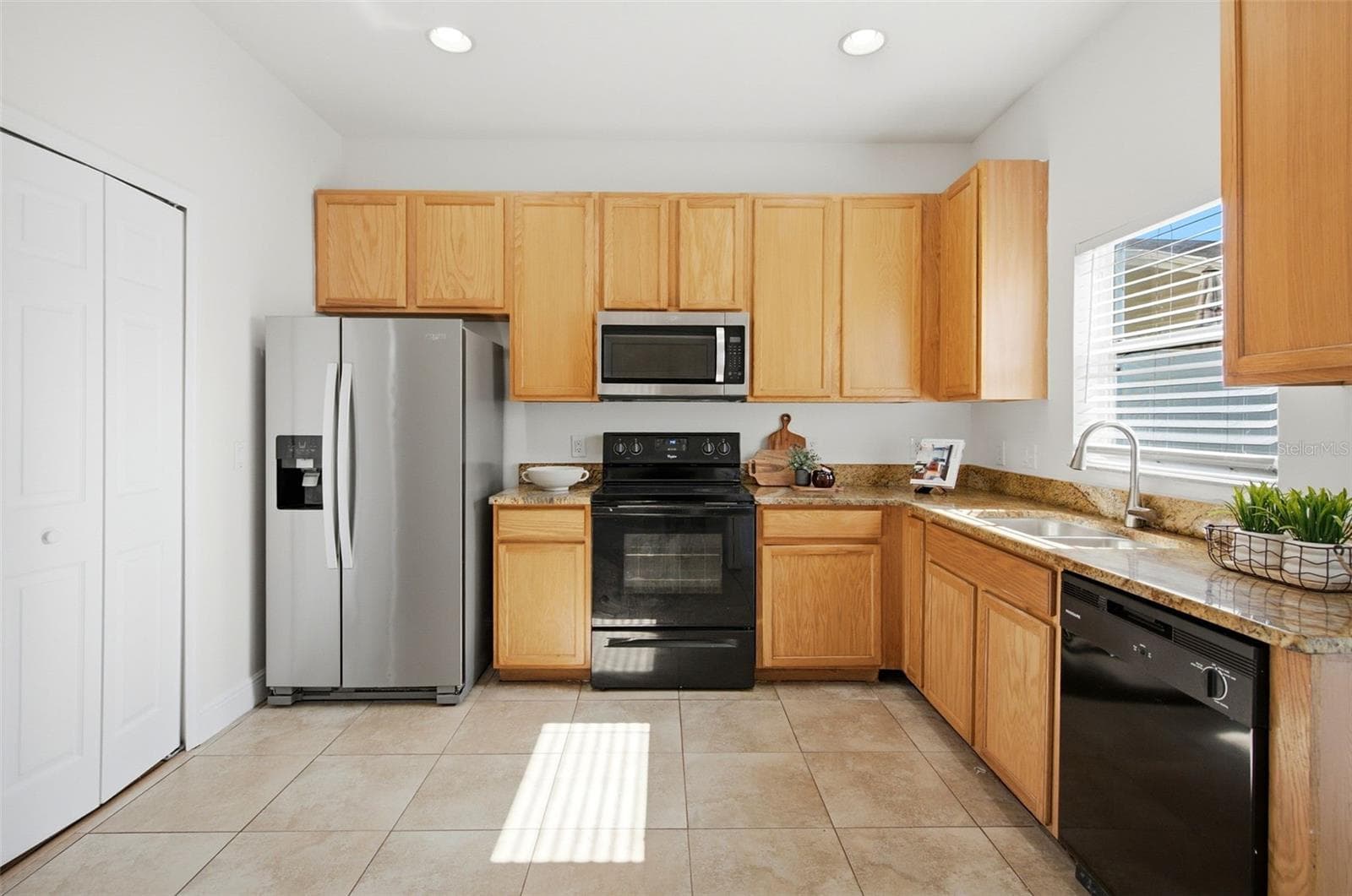 Townhouse at 14500 BRIDGEWATER CROSSINGS BLVD, WINDERMERE, photo 17 of 45