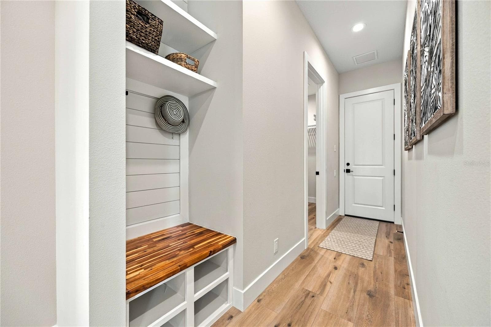 Single Family Residence at 18035 HOME RUN DR, VENICE, photo 50 of 86