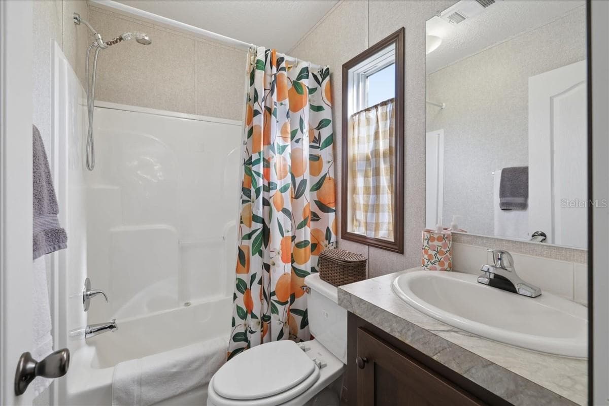 Manufactured Home at 7223 ALFRED BLVD, PUNTA GORDA, photo 11 of 39