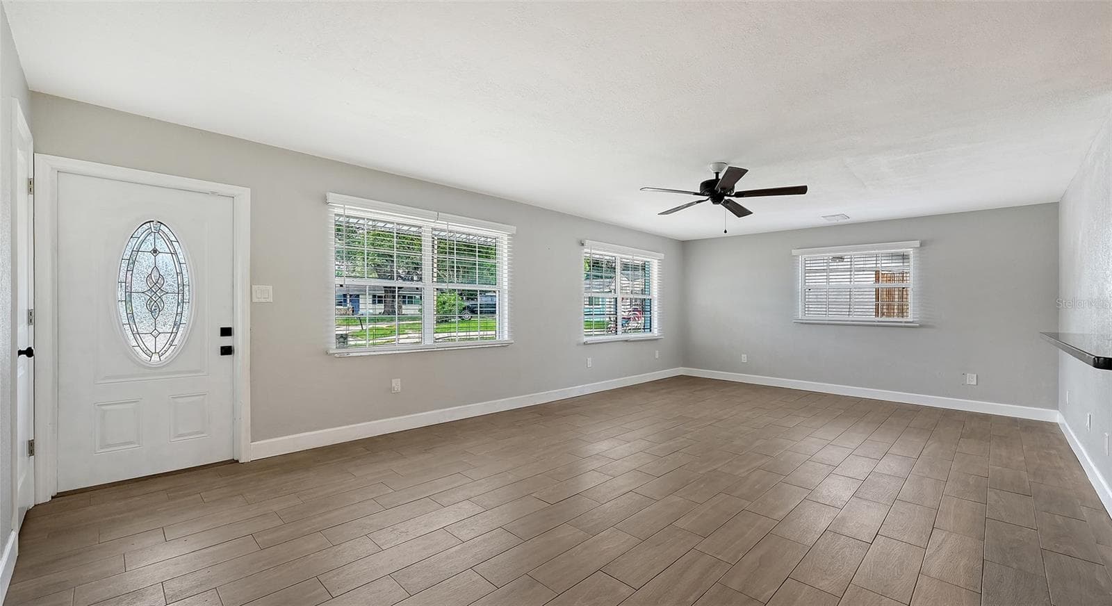 Single Family Residence at 5044 BROOKMEADE DR, SARASOTA, photo 4 of 39