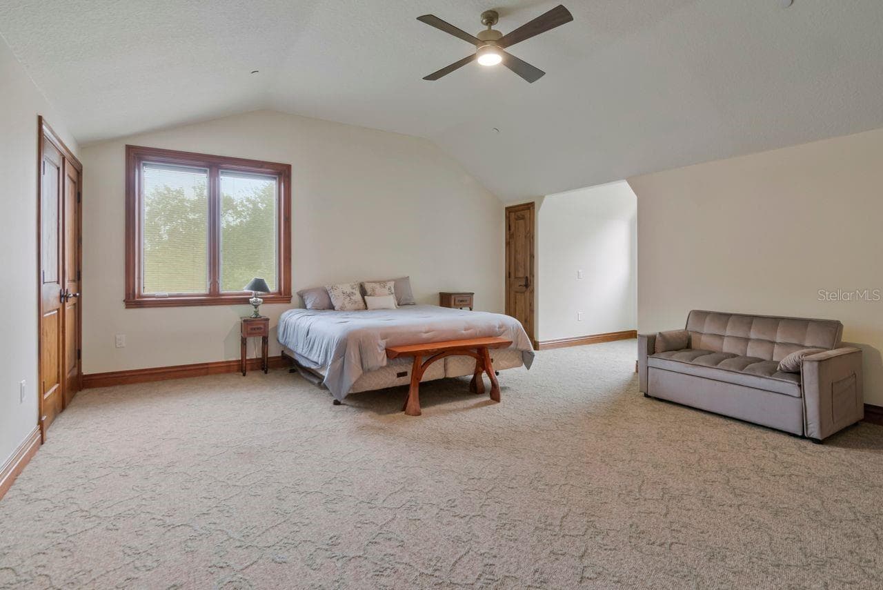 Main House - 109 OLD OAK LN, PALM HARBOR
