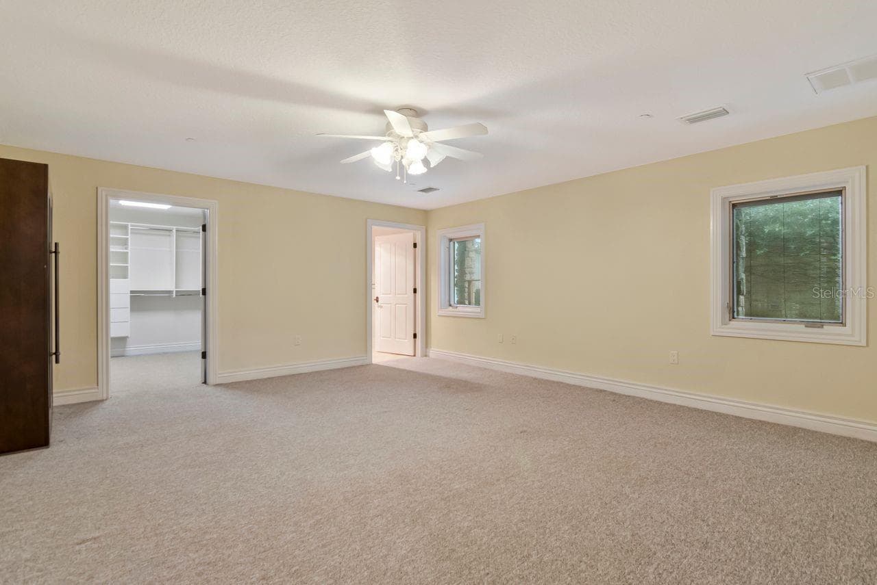 In law suite. Downstairs. - 109 OLD OAK LN, PALM HARBOR