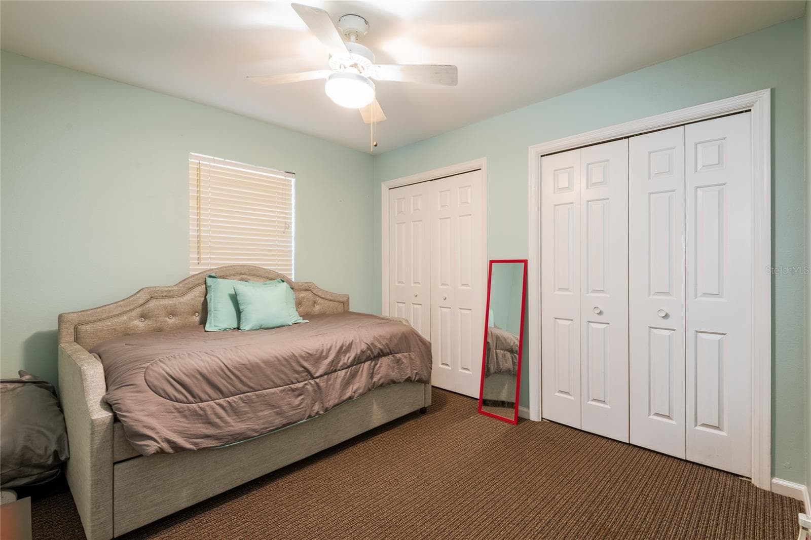 Single Family Residence at 2305 FORREST CREST CIR, LUTZ, photo 13 of 36