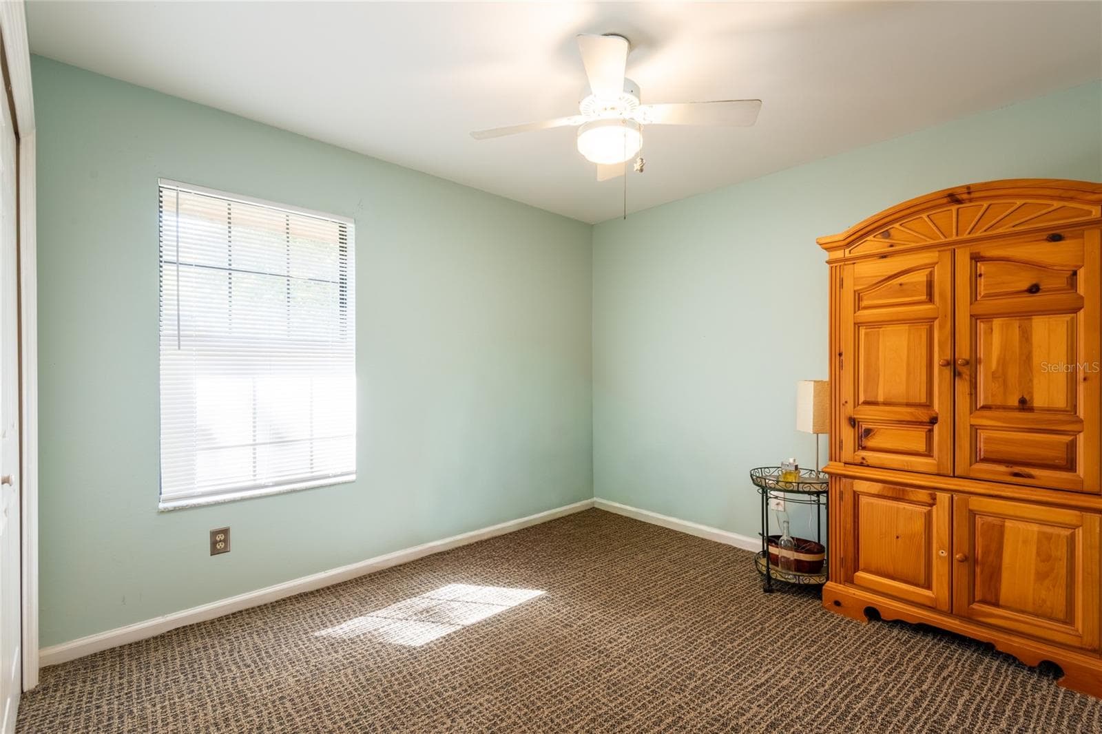 Single Family Residence at 2305 FORREST CREST CIR, LUTZ, photo 14 of 36