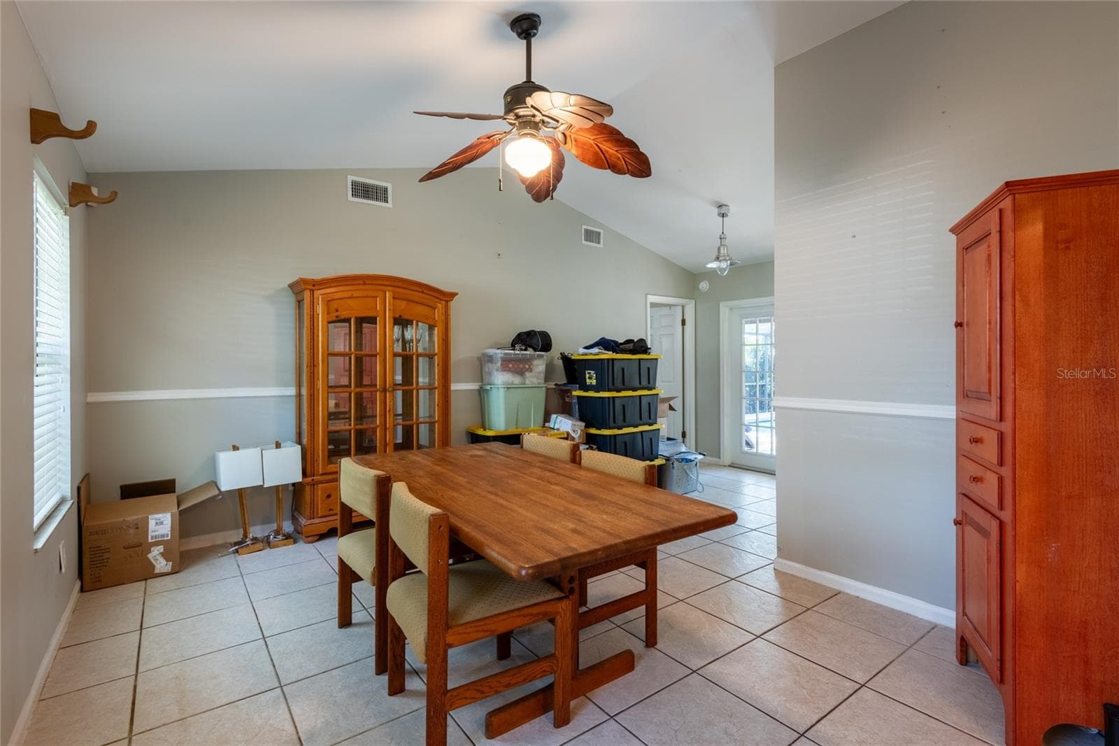 Single Family Residence at 2305 FORREST CREST CIR, LUTZ, photo 32 of 36