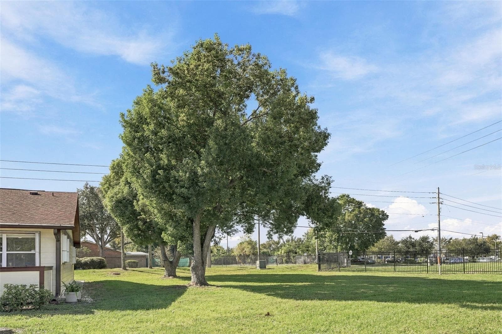 Townhouse at 5800 SAGUNTO ST, ORLANDO, photo 4 of 37