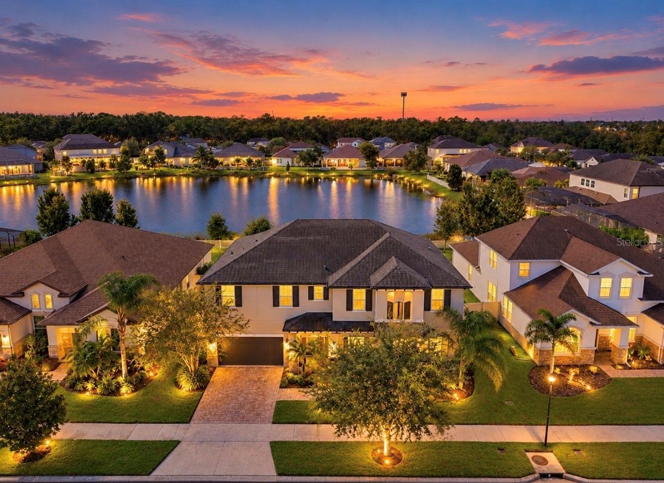 Single Family Residence at 10411 CARDERA DR, RIVERVIEW, photo 3 of 74