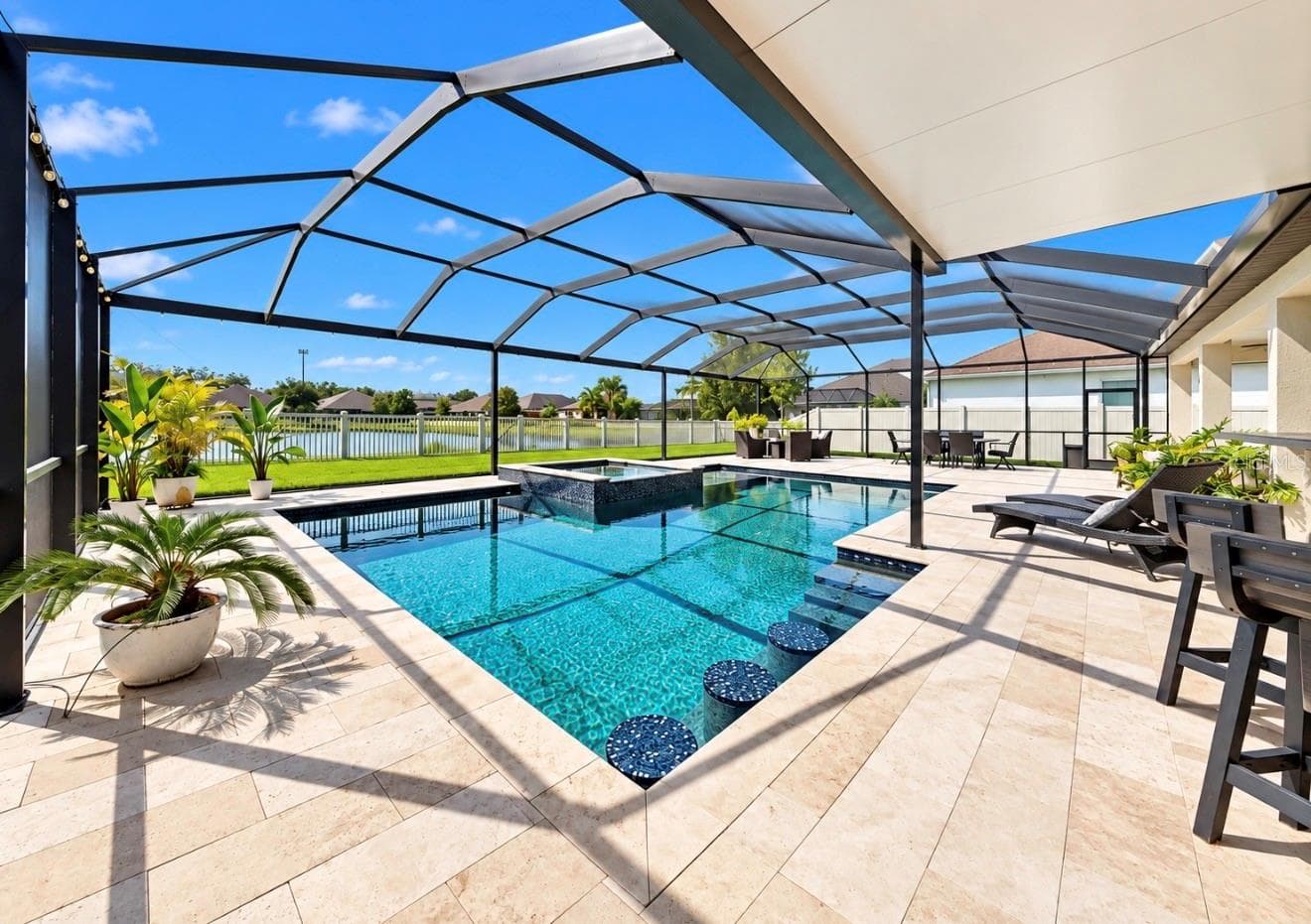 OUTDOOR KITCHEN - 10411 CARDERA DR, RIVERVIEW