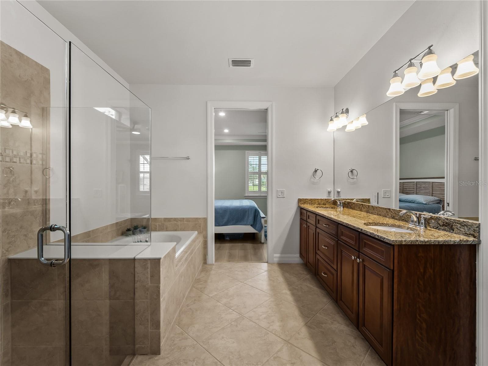 Primary Bathroom - 19864 PETRINO ST, VENICE