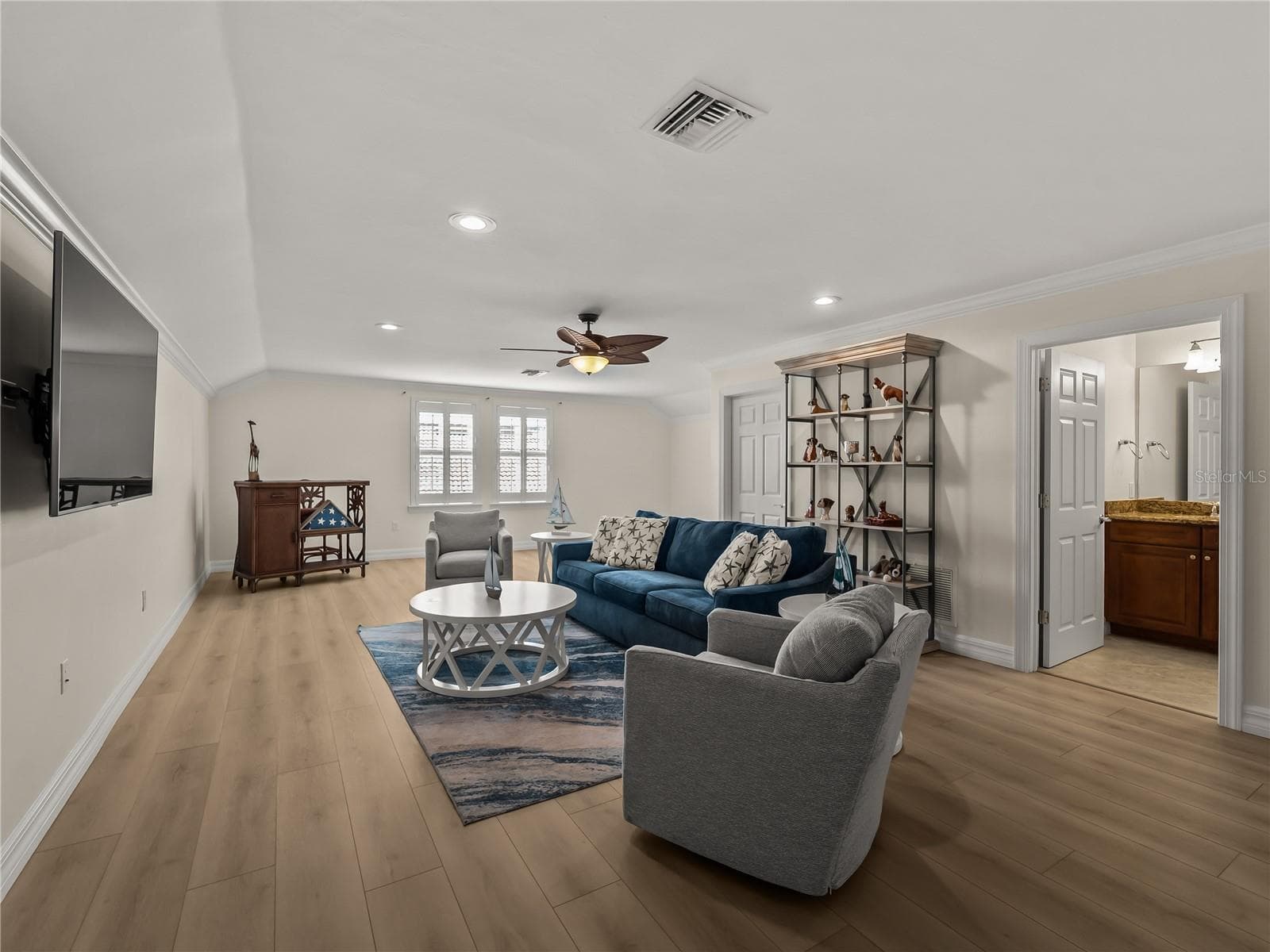 Single Family Residence at 19864 PETRINO ST, VENICE, photo 54 of 78