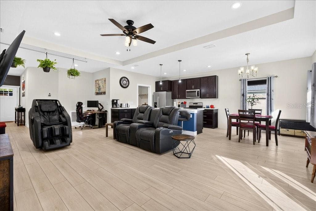 Single Family Residence at 30 RANWOOD LN, PALM COAST, photo 19 of 40