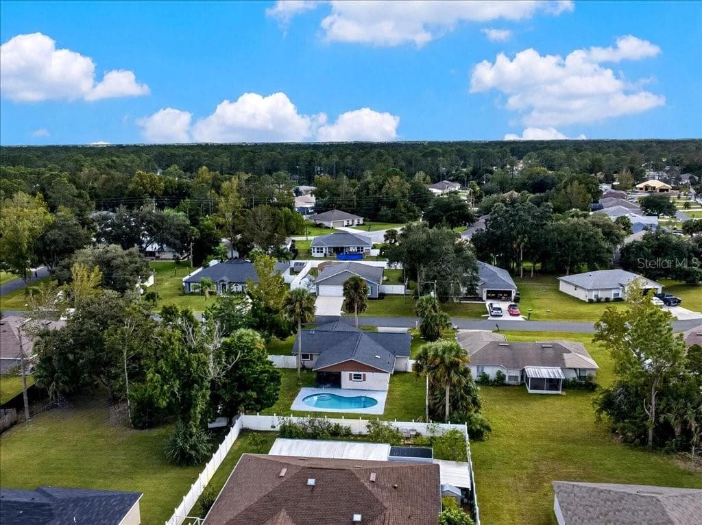 Single Family Residence at 30 RANWOOD LN, PALM COAST, photo 27 of 40