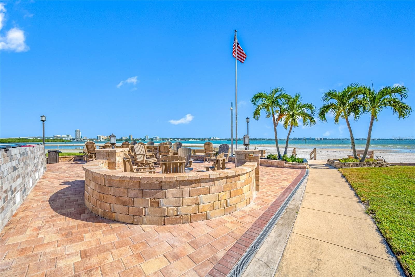 Condominium at 865 S GULFVIEW BLVD #202, CLEARWATER, photo 31 of 48